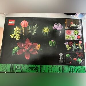 LEGO SUCCULENT SET